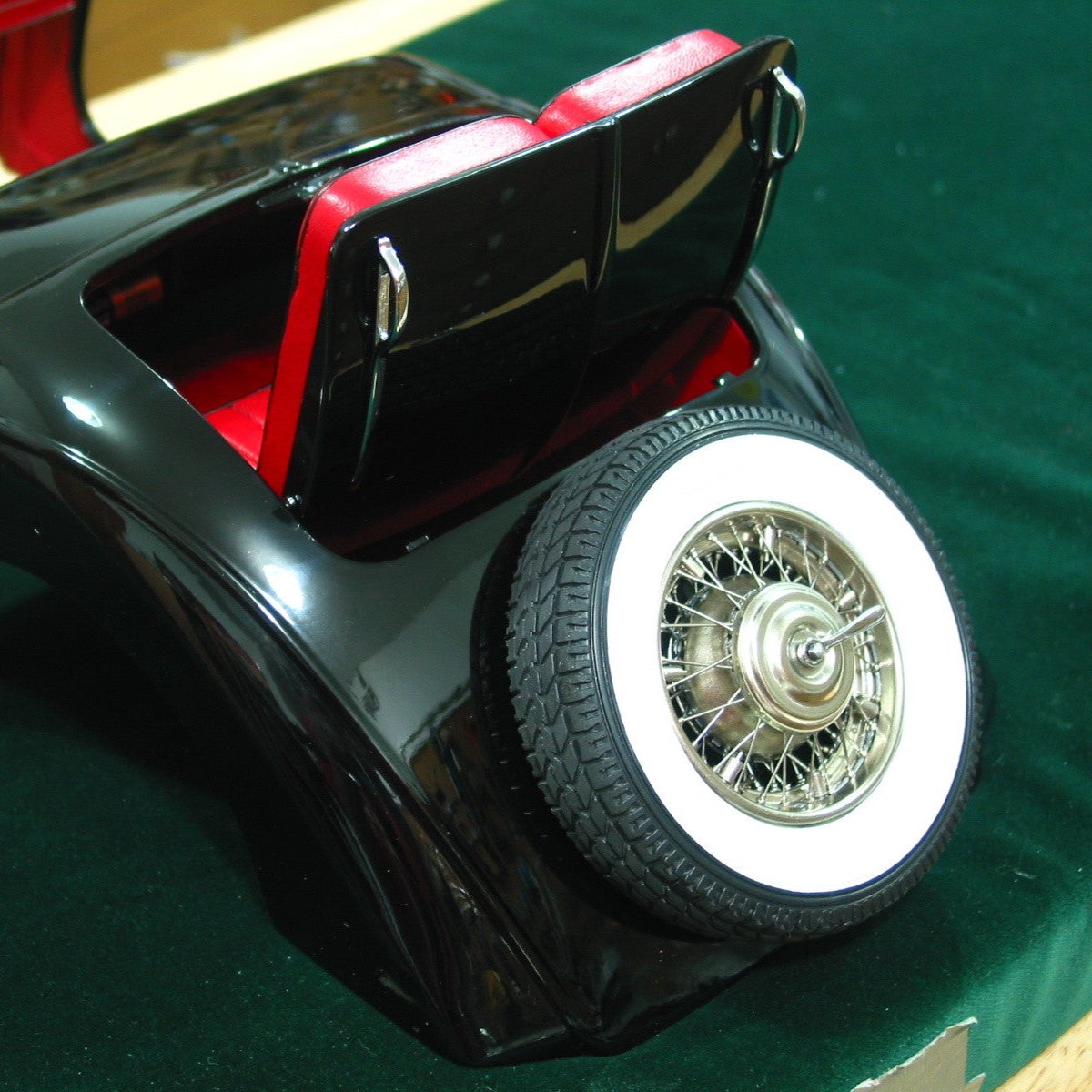 Rumble Seat Handles (K91)