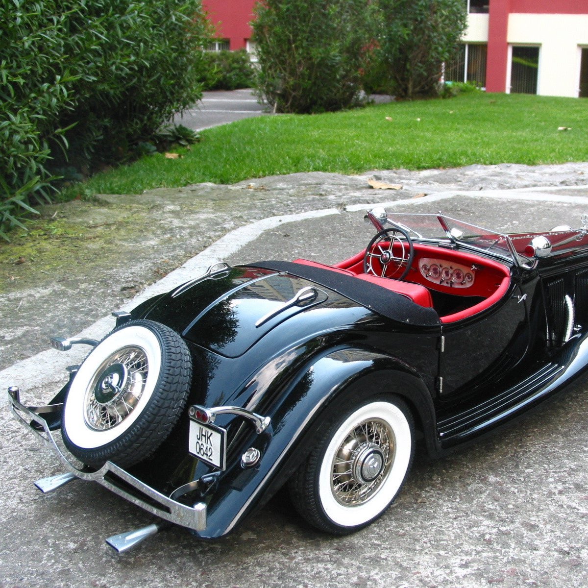 Rumble Seat Handles (K91)